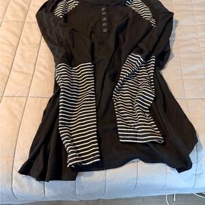 Black and White Striped Long Sleeve Top
